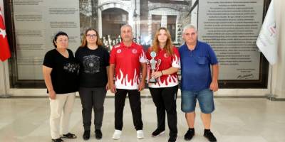 Şampiyon sporcudan Sözen'e ziyaret