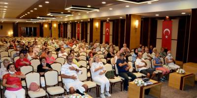 Emekliler nefes alma tekniklerini öğrendi