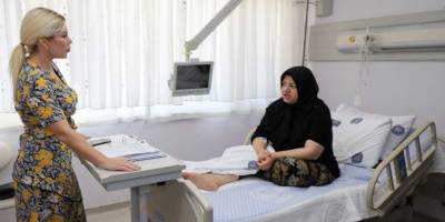 Rektör Özkan'dan kadavradan rahim nakilli Havva ve bebeğine ziyaret