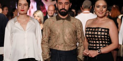 Altın Portakal'da 'kırmızı halı' şıklığı