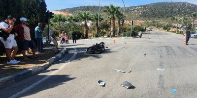 Otomobille Çarpışan Motosikletin Sürücüsü Yaralandı