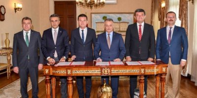 Vali Yazıcı: Antalya Gönlü Bol İnsanların Başkenti