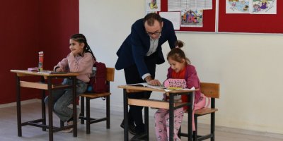 Isparta'daki köy okulunda sadece 2 öğrenci eğitim görüyor