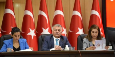 Vali Yazıcı'dan 'iyi hizmet' talimatı