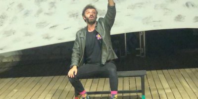 Kaş Tiyatro Günleri çifte oyunla başladı