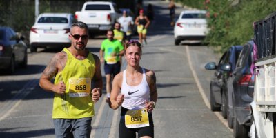 Kaş Yarı Maratonu'nda madalyalar Türk ve Rus sporcuların