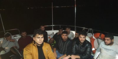 Bodrum'da 10 kaçak göçmen kurtarıldı