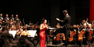 Antalya DOB'tan Cumhuriyet konseri