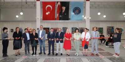 Akdeniz Üniversitesi'nde 'Sonsuza Kadar Cumhuriyet' Sergisi