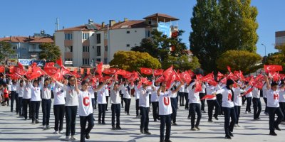 Korkuteli'de 29 Ekim kutlandı