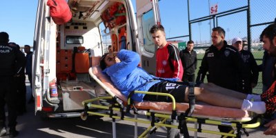 Afyonkarahisar'da amatör maçta arbede