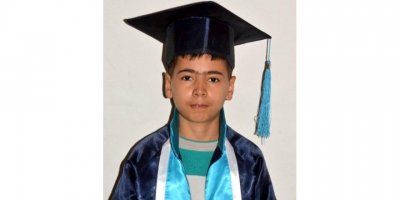 Okula giderken kamyonetin çarptığı Enes, toprağa verildi