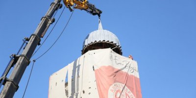 Tarihi Saat Kulesi'nin kubbesi, 90 yıl sonra yerinde
