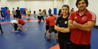 Kepez'in güreşçileri gelecek vaat ediyor