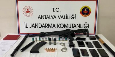 Sahte belgelerle otel işgal eden suç örgütüne operasyon; 6 gözaltı