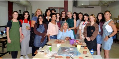 Seramik dersinde opera