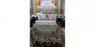 Jandarmadan sahte ve kaçak içki operasyonu