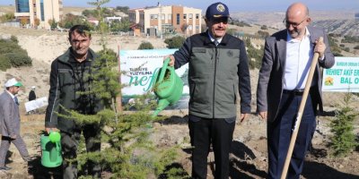 Burdur'da 12 bin 500 fidan toprakla buluşacak