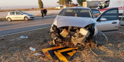 Dazkırı'da kaza: 5 yaralı