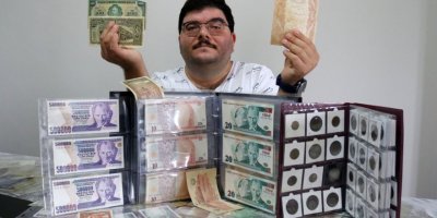 15 yılda 700 eski paranın yer aldığı koleksiyon oluşturdu