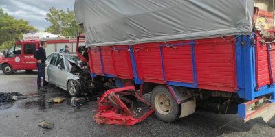 Oğlunun cenazesini almaya giderken kazada hayatını kaybetti