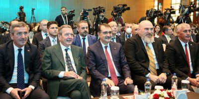 Bakan Dönmez: 170 kilometrelik boru hattının serim işlemini tamamladık