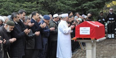 Kıbrıs Gazisi Çatalpınar son yolculuğuna uğurlandı