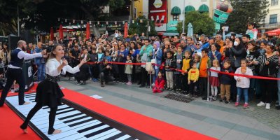 Piyano ve darbuka festivalde buluştu
