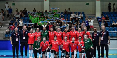 Mavi Kelebekler Avrupa'da tur peşinde