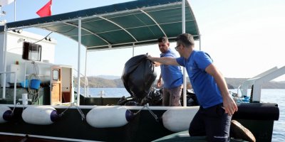 Muğla'da teknelerden 4 milyon litre atık su toplandı