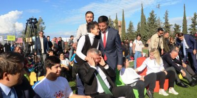 Özel çocukların mutlu günü