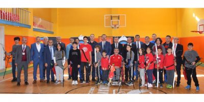 Milli okçudan öğrencilerle söyleşi