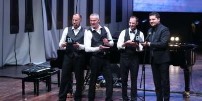 Piyano festivalinden müzik ve mizahın birleştiği muhteşem açılış