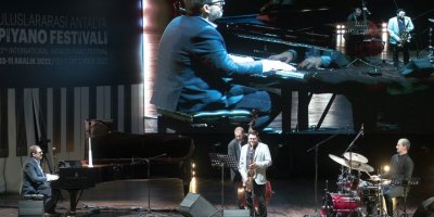 Piyano Festivali'nde caz gecesi