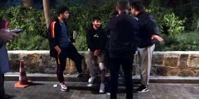 Antalya'da bıçaklı 'yan bakma' kavgası: 4 yaralı