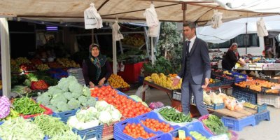 Serik'te turizm pazarı esnafı mutlu