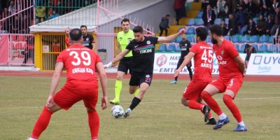 Isparta 32 evinde puan kaybetti