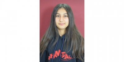 Liseli Sıla, yolun karşısına geçerken otomobil çarpmasıyla öldü