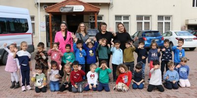 Minikler hem geleneksel sanatları öğreniyor, hem el becerilerini geliştiriyor