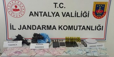 Alanya'da uyuşturucu operasyonu: 7 gözaltı