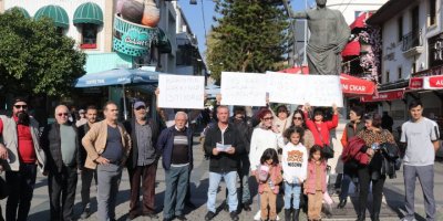 Antalya'da 'yüksek kira' protestosu