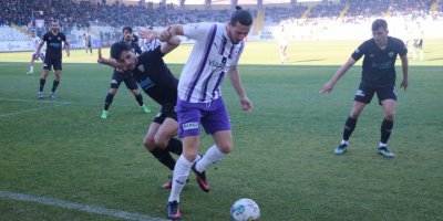 Afyonspor evinde kaybetti