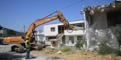 Bodrum’da 1 yılda 210 kaçak yapı yıkıldı