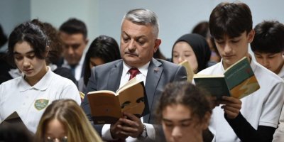 Vali Yazıcı'dan AHENK projesi kapsamında 60'ncı okulu ziyareti