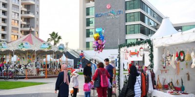 Konyaaltı'nda Yılbaşı Çarşısı'na yoğun ilgi