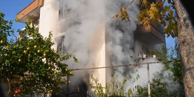 Serik'te korkutan ev yangını