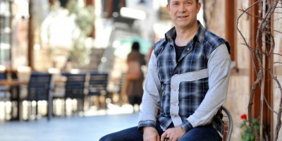 Sümer Ezgü'den 'EYT'li Cemilem' türküsü