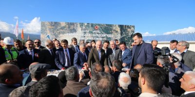 Antalya Havalimanı'nda yolcu kapasitesi 35 milyondan 80 milyona çıkıyor (2)