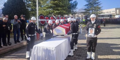 Komiser Ekrem, görev dönüşü trafik kazasında şehit oldu (2)