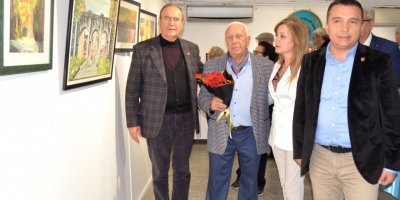 Ressam Çetin Çiğdem'in 5'nci sergisi 'Haberden Tuvale' oldu